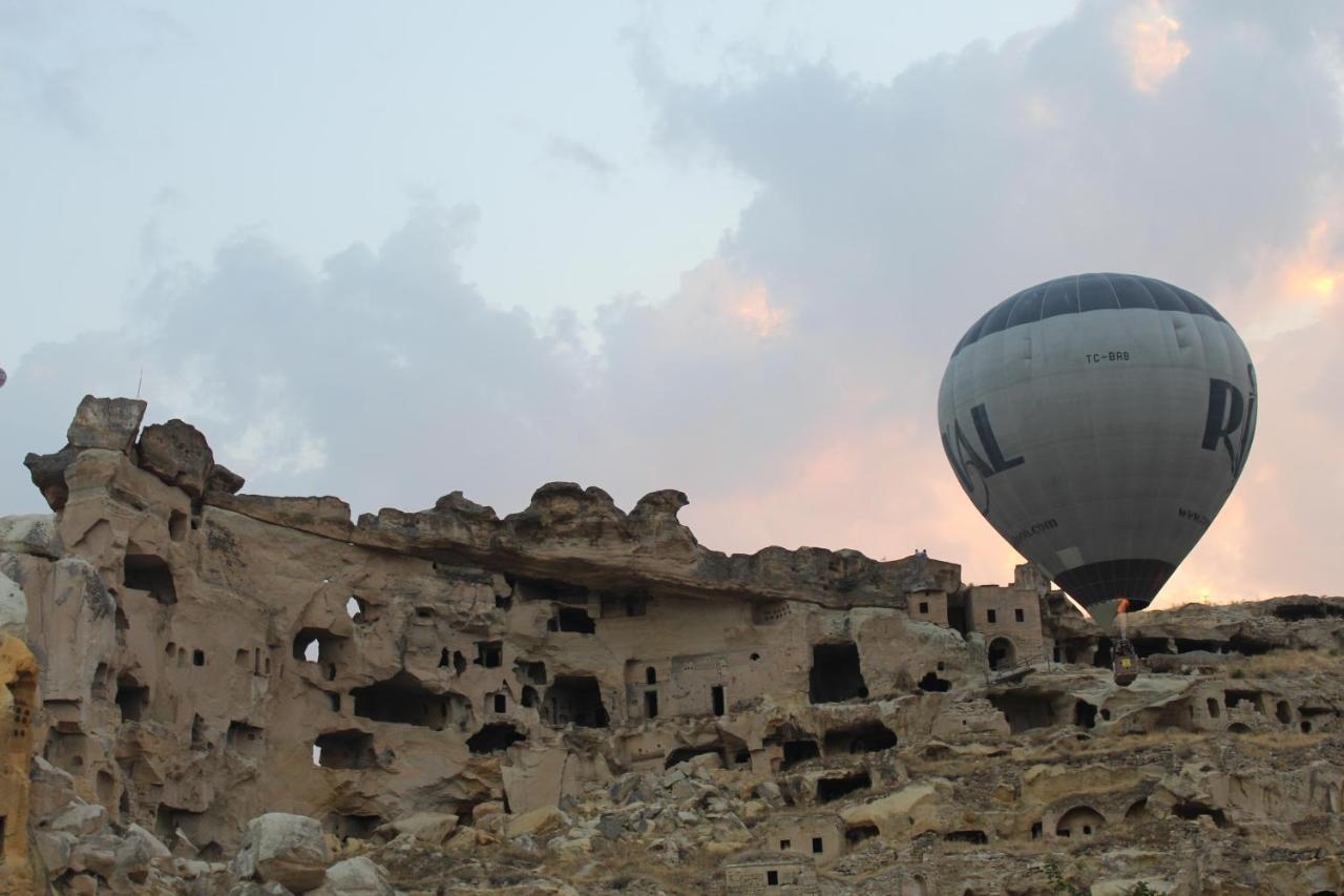 Cappadocia Fairy Tale Suites Çavuşin Buitenkant foto